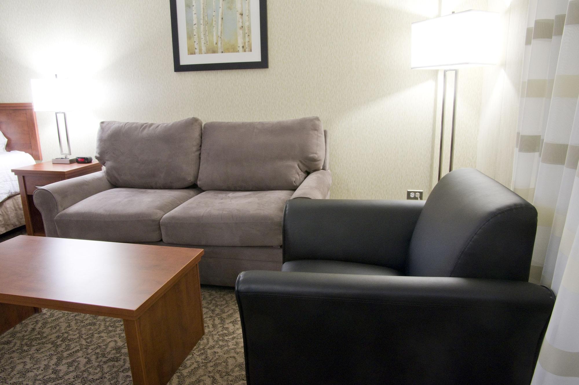 Clarion Hotel & Suites Brandon Ngoại thất bức ảnh